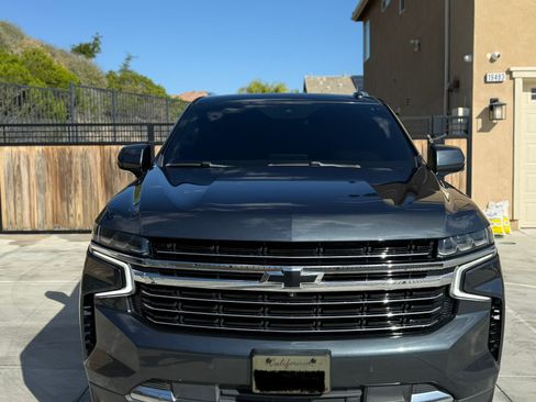 Used 2021 Chevrolet Tahoe LT w/ LT Signature Package image 5