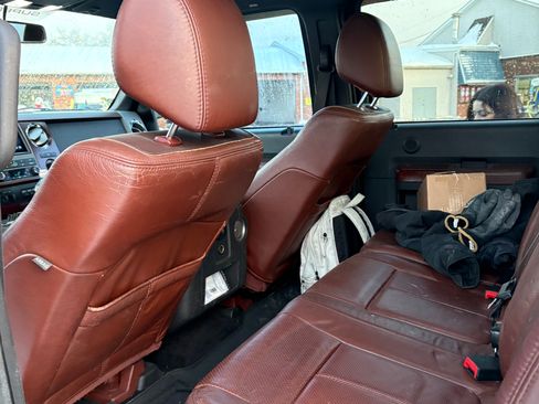 Used 2011 Ford F350 King Ranch w/ King Ranch w/Chrome Pkg image 12