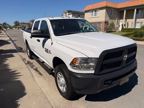 Used 2017 RAM 3500 Tradesman w/ Popular Equipment Group image 4