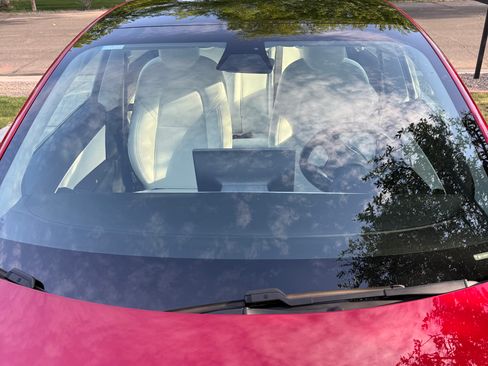 Used 2020 Tesla Model 3 Standard Range Plus RWD image 11