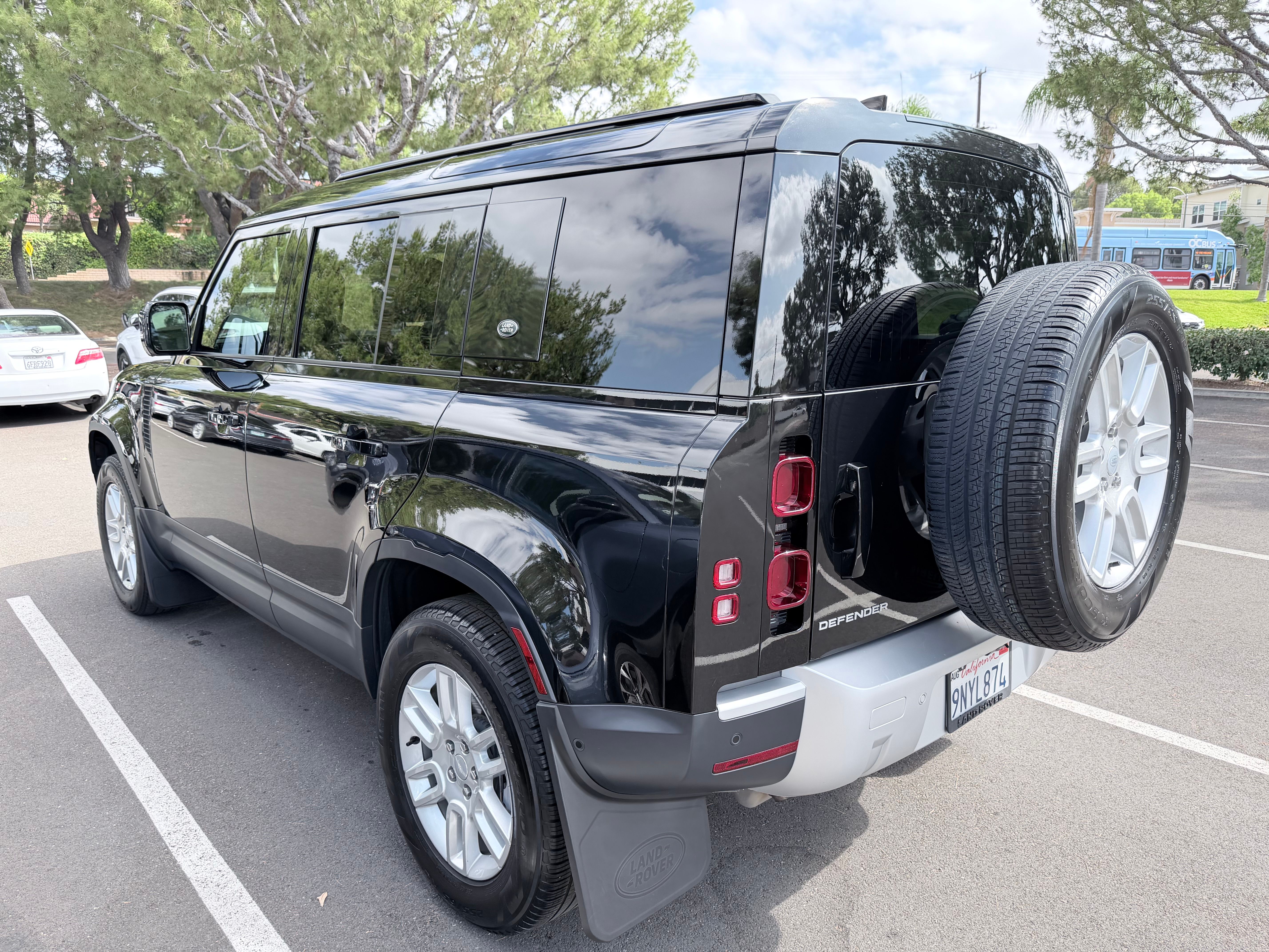 Used 2024 Land Rover Defender 110 S AWD/4WD image 11