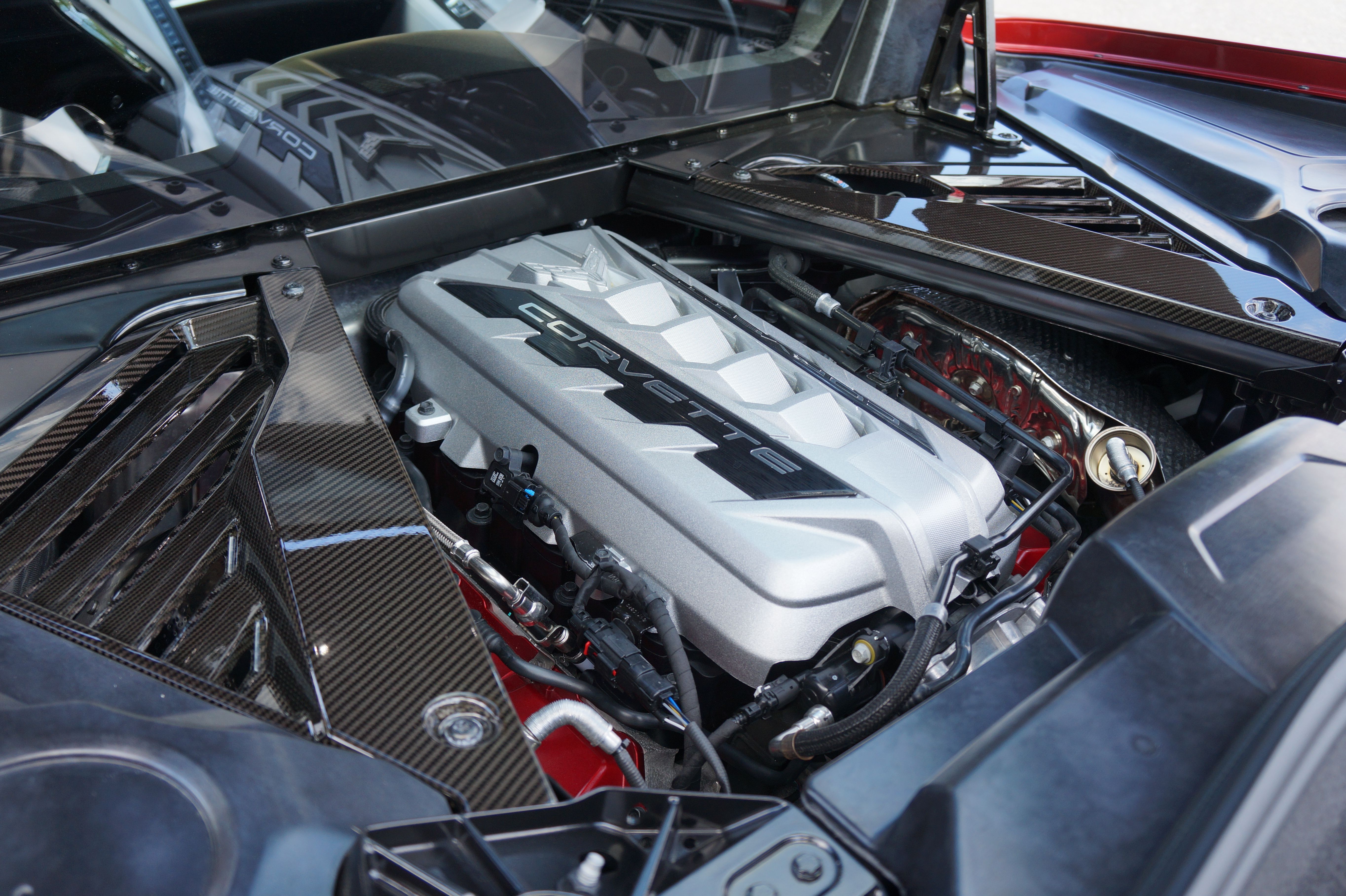 Used 2022 Chevrolet Corvette Stingray Preferred Cpe w/ Engine Appearance Package RWD image 10