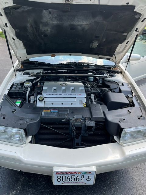 Used 2001 Cadillac Eldorado Touring FWD image 16