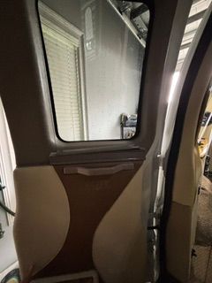 Used 2015 GMC Savana 2500 RWD image 20