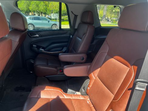 Used 2019 Chevrolet Tahoe Premier w/ Premier Plus Edition image 21