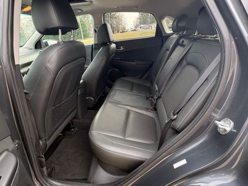 Used 2018 Hyundai Kona Limited image 10