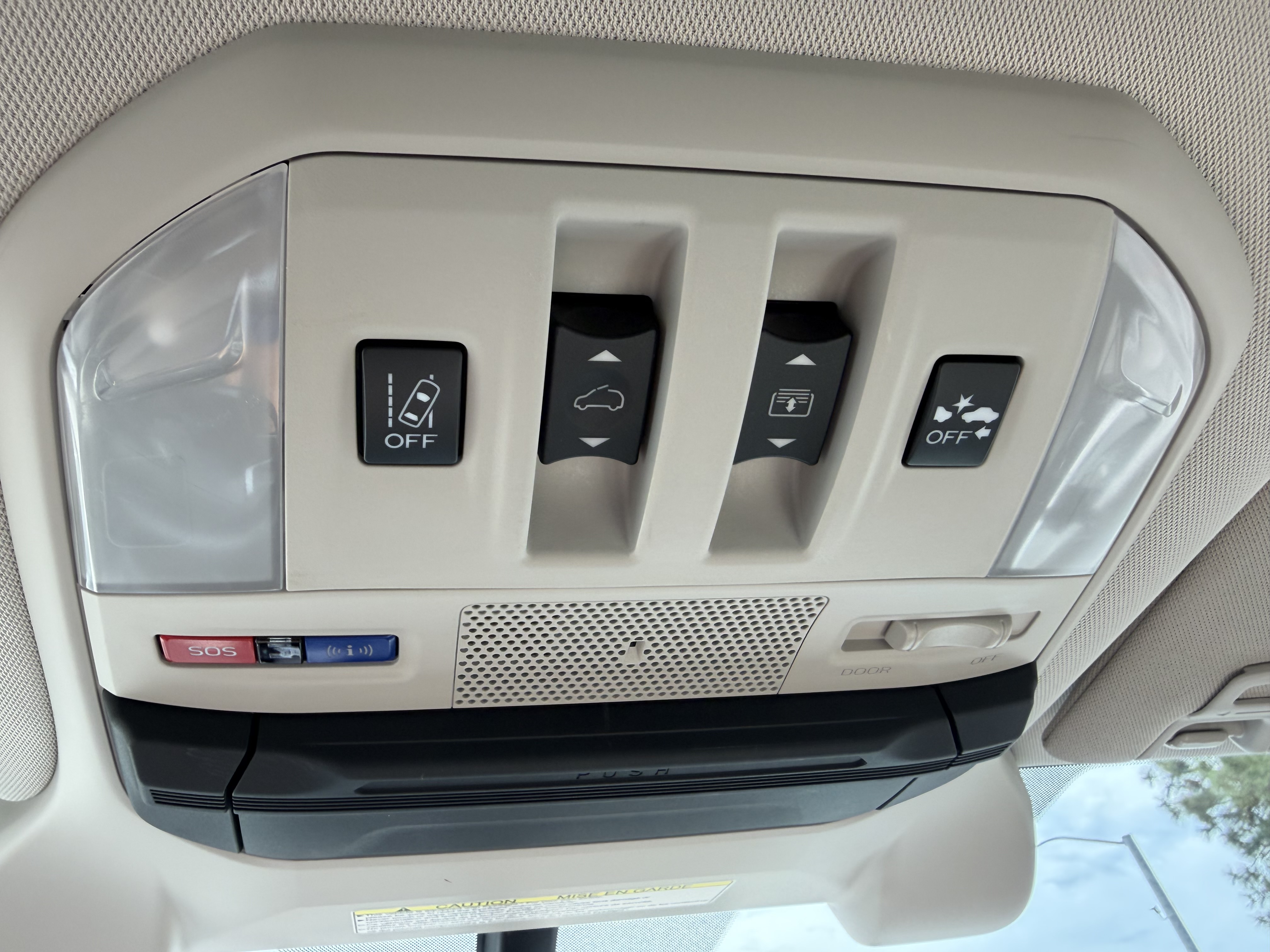 Used 2019 Subaru Ascent Limited AWD/4WD image 12