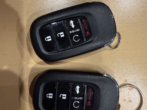 Used 2023 Honda Accord Touring image 31