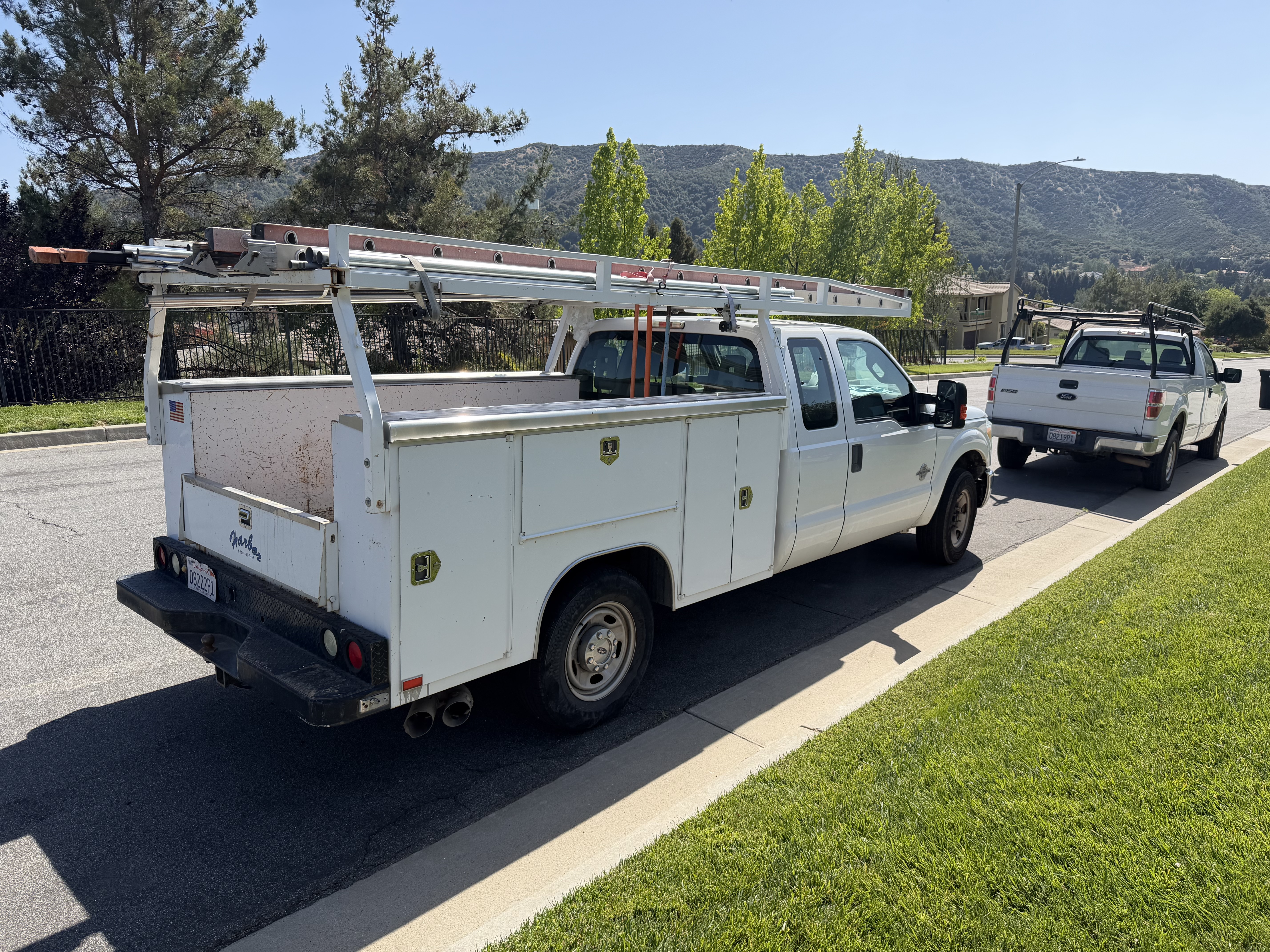 Used 2014 Ford F250 XL w/ Power Equipment Group RWD image 2