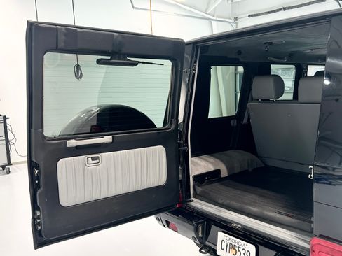 Used 2005 Mercedes-Benz G 500 image 16