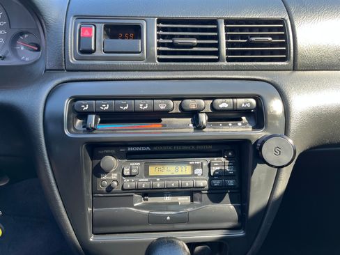 Used 2001 Honda Prelude image 16