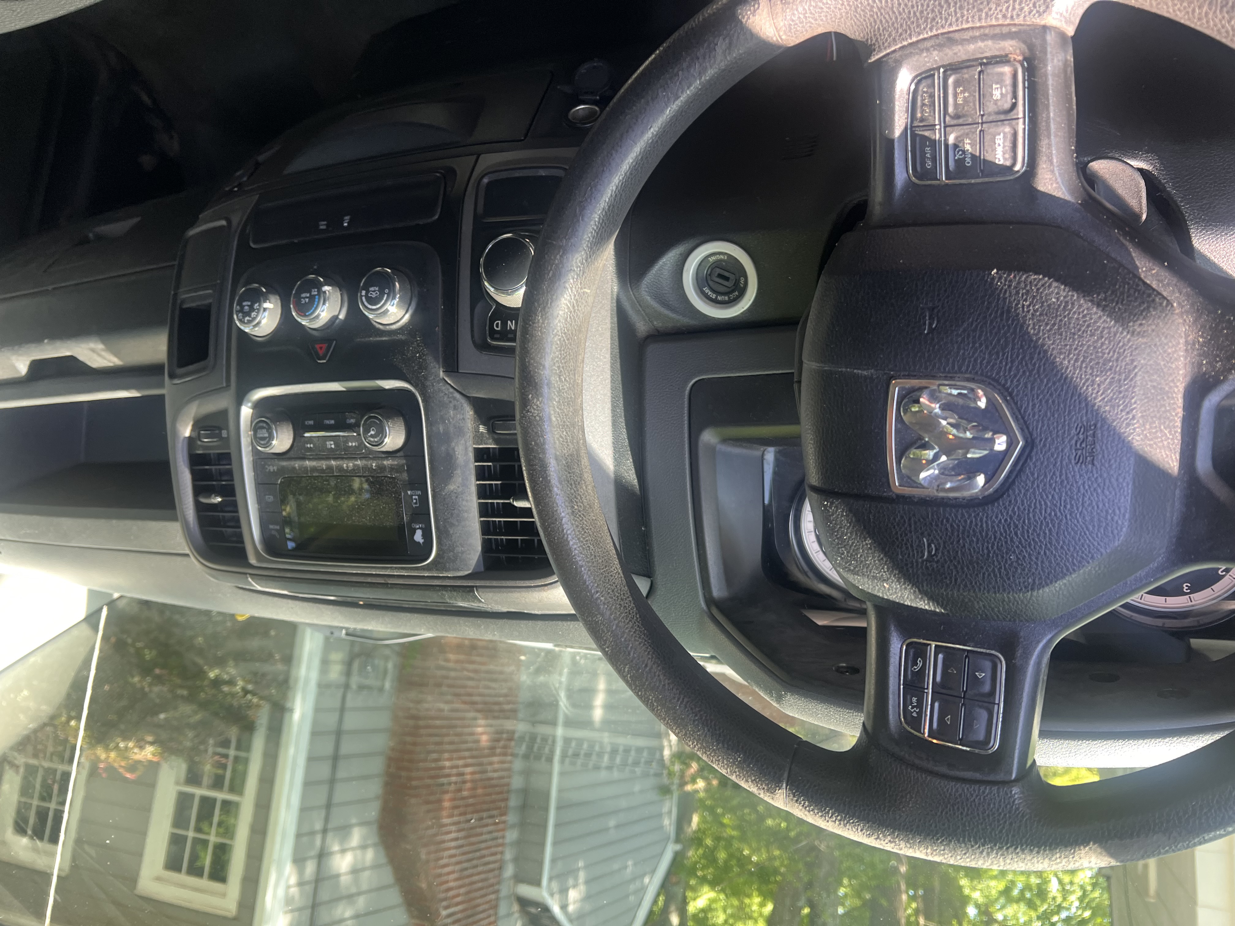 Used 2018 RAM 1500 Express RWD image 11