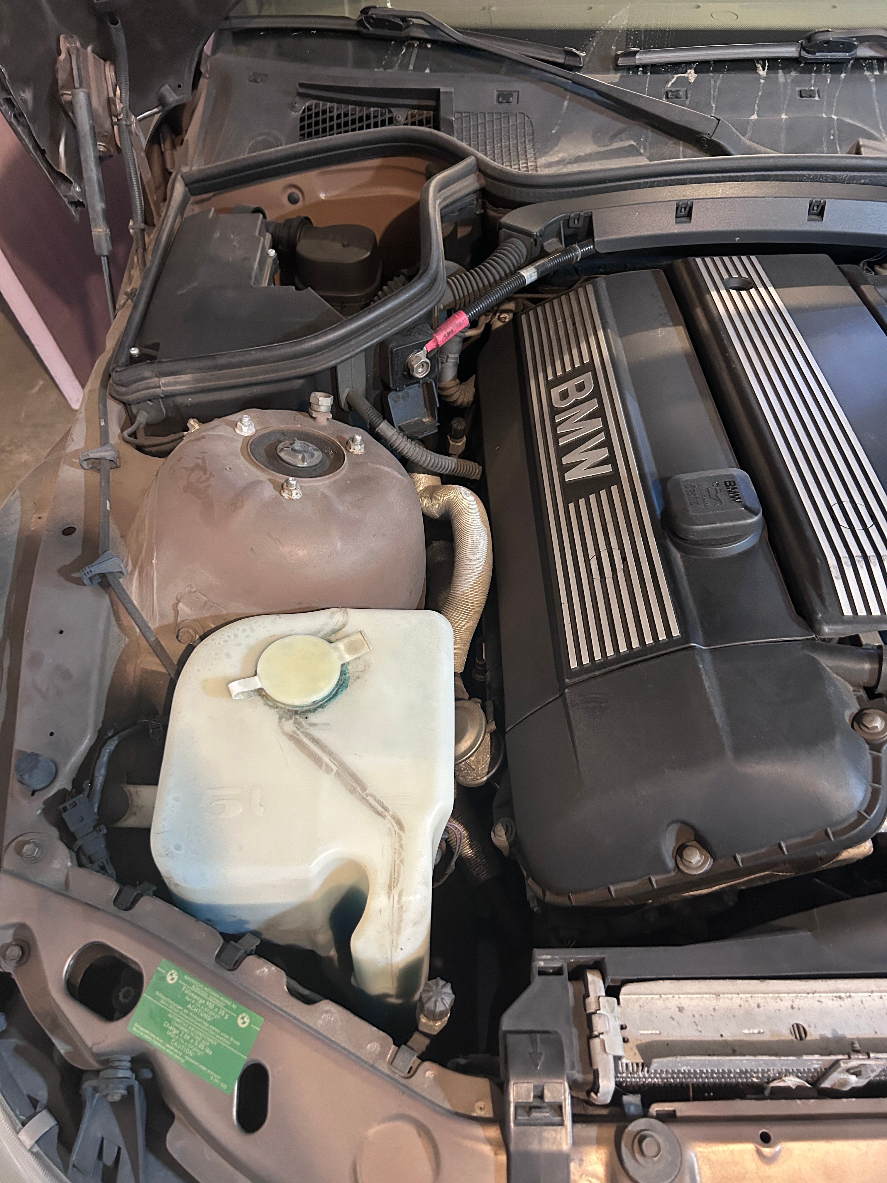 Used 2002 BMW Z3 2.5i RWD image 14