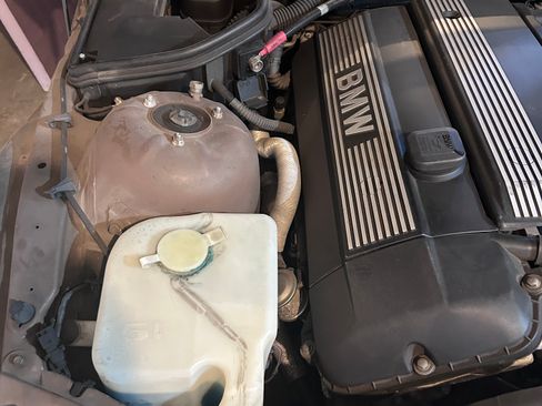 Used 2002 BMW Z3 2.5i RWD image 14