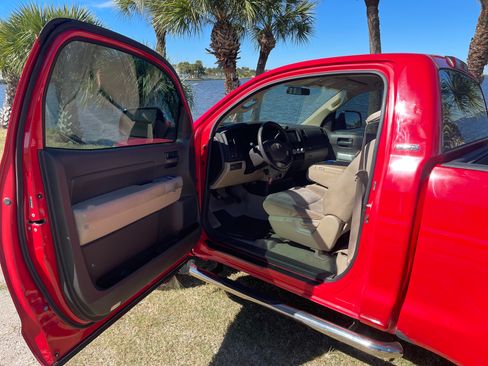 Used 2008 Toyota Tundra 2WD Regular Cab image 2