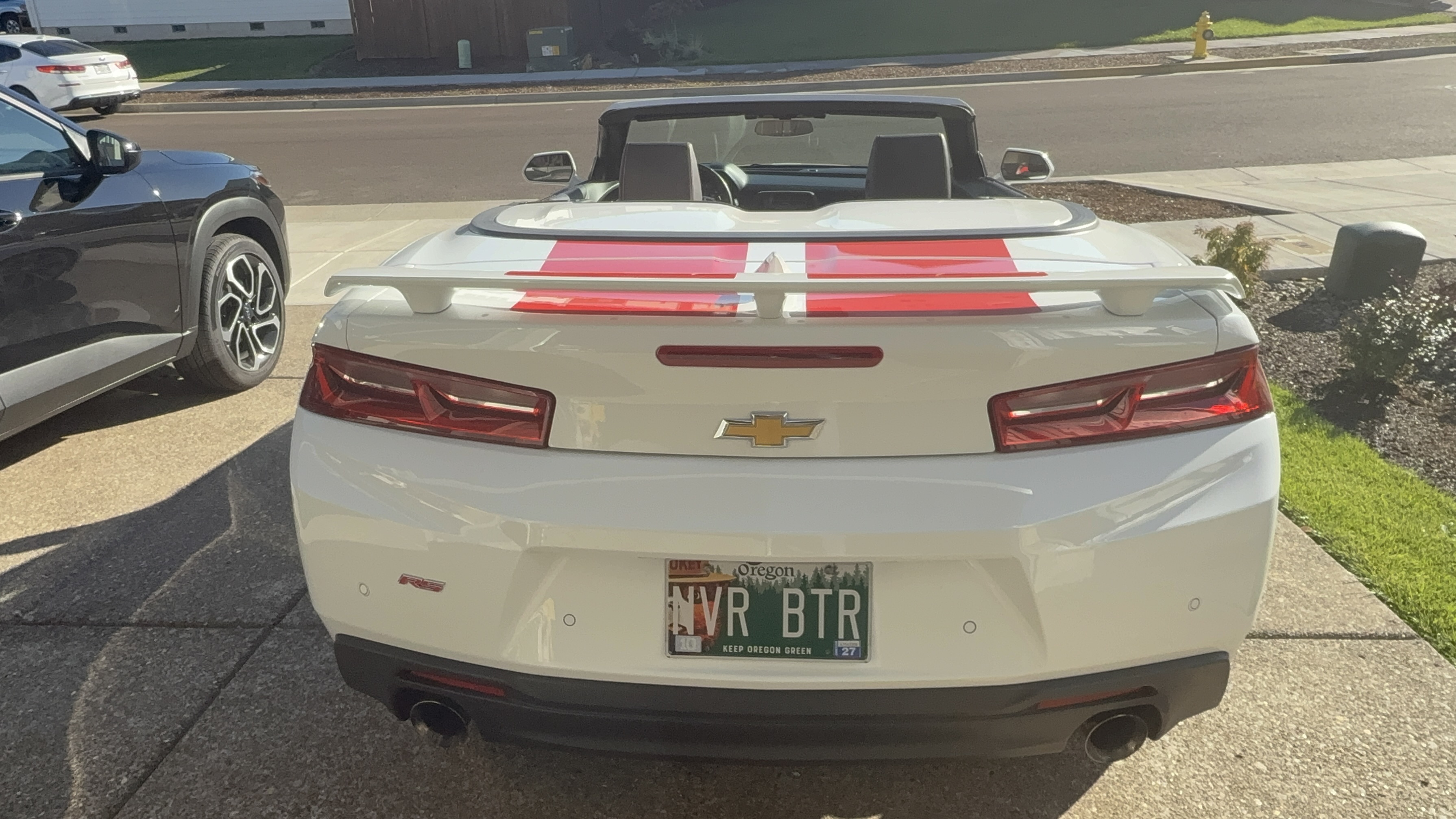 Used 2017 Chevrolet Camaro LT RWD image 5