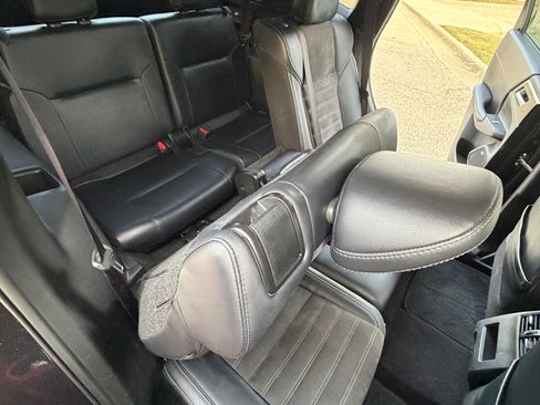 Used 2025 Mitsubishi Outlander SE image 20