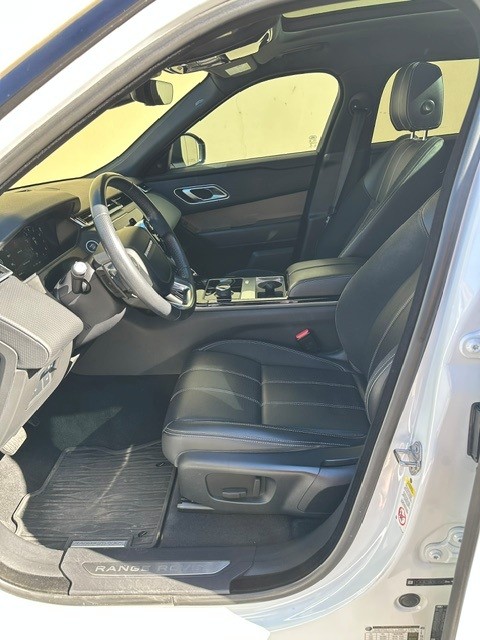 Used 2019 Land Rover Range Rover Velar S AWD/4WD image 12
