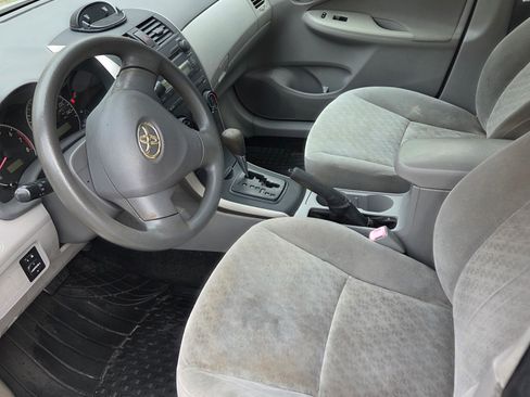 Used 2009 Toyota Corolla image 6