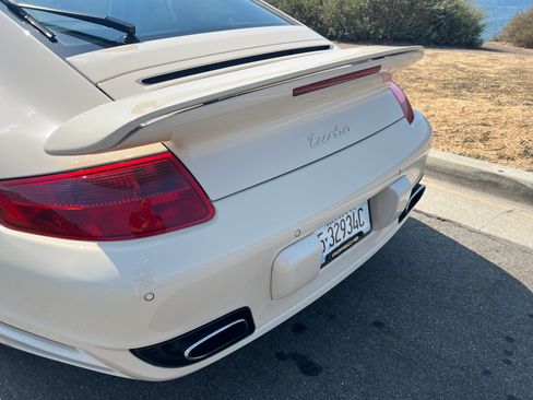 Used 2009 Porsche 911 Turbo image 14