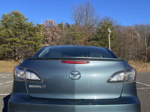 Used 2010 MAZDA MAZDA3 s Grand Touring image 6