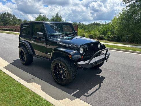 Used 2011 Jeep Wrangler Rubicon w/ PWR Convenience Group image 11