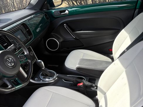 Used 2017 Volkswagen Beetle 1.8T SEL image 9