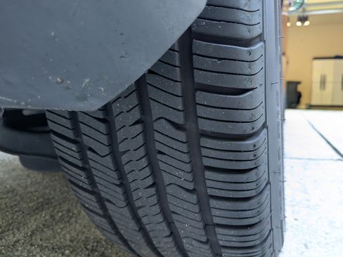 Used 2014 Ford Focus SE FWD image 15