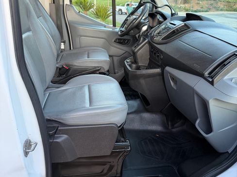 Used 2019 Ford Transit 250 148 Medium Roof image 15