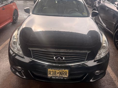 Used 2015 INFINITI Q40 AWD w/ Navigation Package image 1