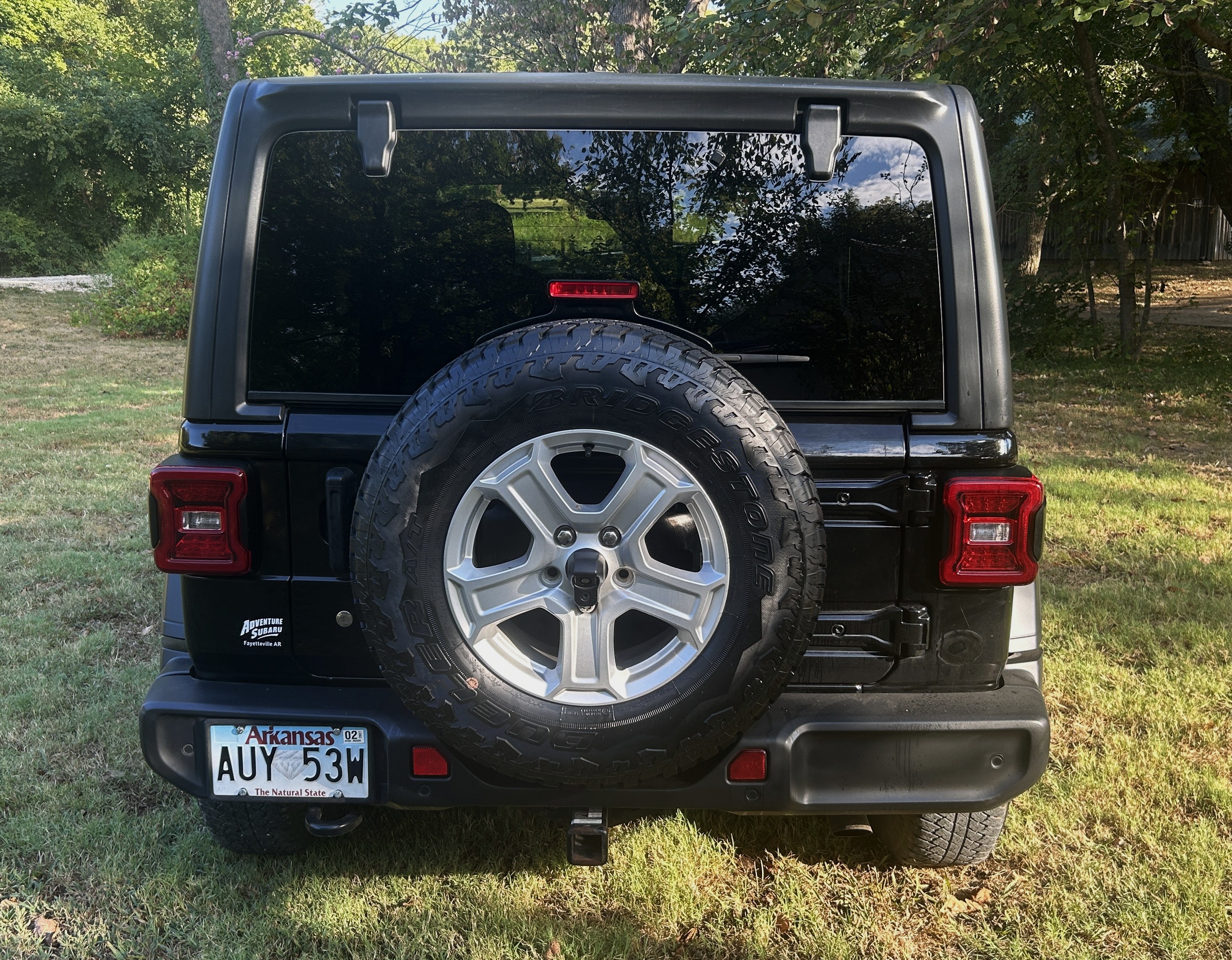 Used 2018 Jeep Wrangler Sport AWD/4WD image 6