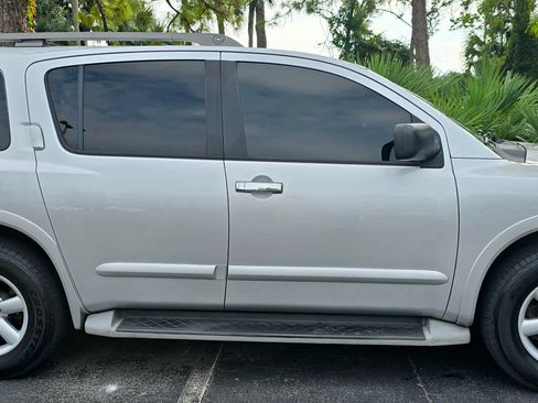 Used 2014 Nissan Armada SV image 2