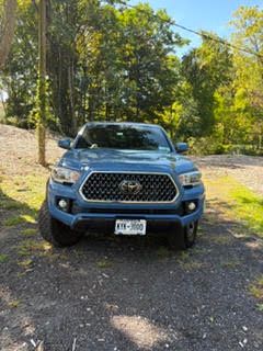 Used 2019 Toyota Tacoma TRD Off-Road w/ TRD Premium Off Road Package AWD/4WD image 15