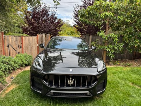 Used 2023 Maserati Grecale GT AWD/4WD image 2