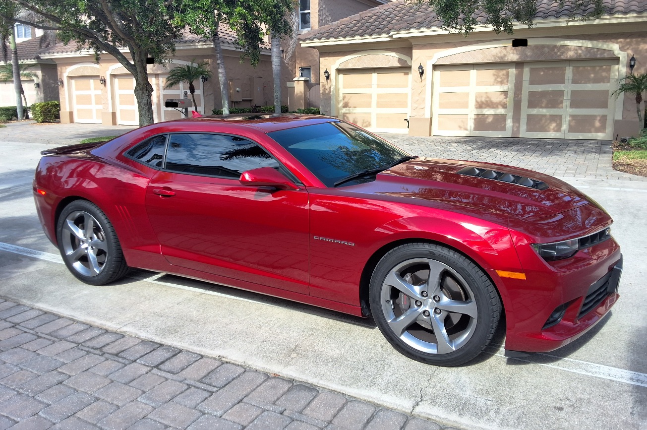 Used 2014 Chevrolet Camaro SS w/ RS Package RWD image 12