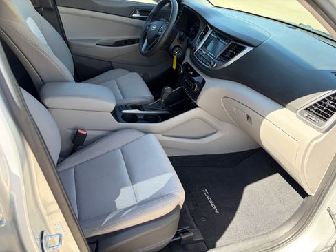 Used 2016 Hyundai Tucson SE image 13