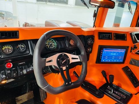 Used 1998 HUMMER H1 4-Door Wagon image 8