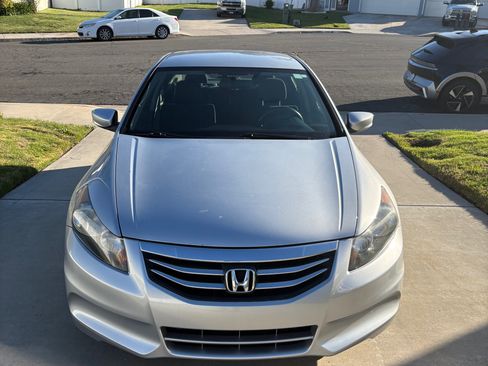 Used 2012 Honda Accord LX image 4