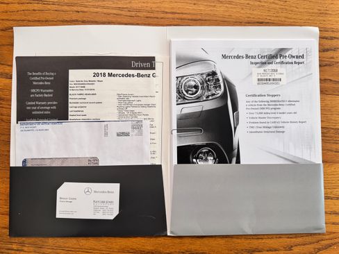 Used 2018 Mercedes-Benz GLC 300 4MATIC image 11