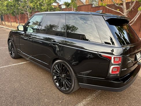 Used 2020 Land Rover Range Rover HSE image 8