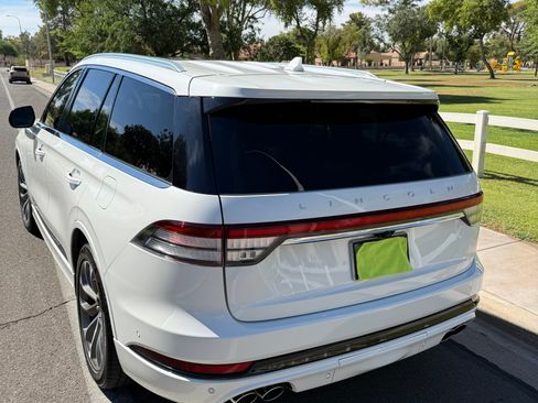 Used 2020 Lincoln Aviator Grand Touring w/ Equipment Group 302A AWD/4WD image 11