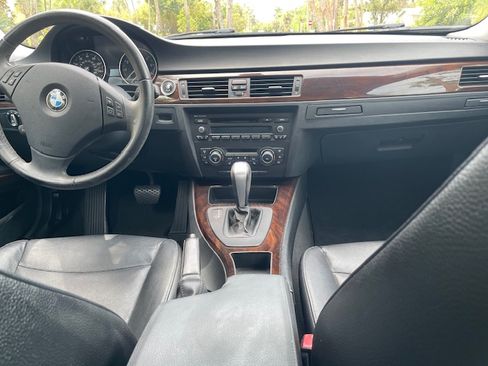 Used 2011 BMW 328i xDrive Sedan image 8