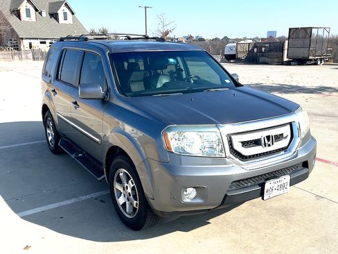 Used 2009 Honda Pilot Touring image 4