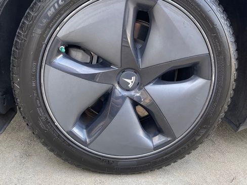 Used 2019 Tesla Model 3 Long Range AWD/4WD image 14