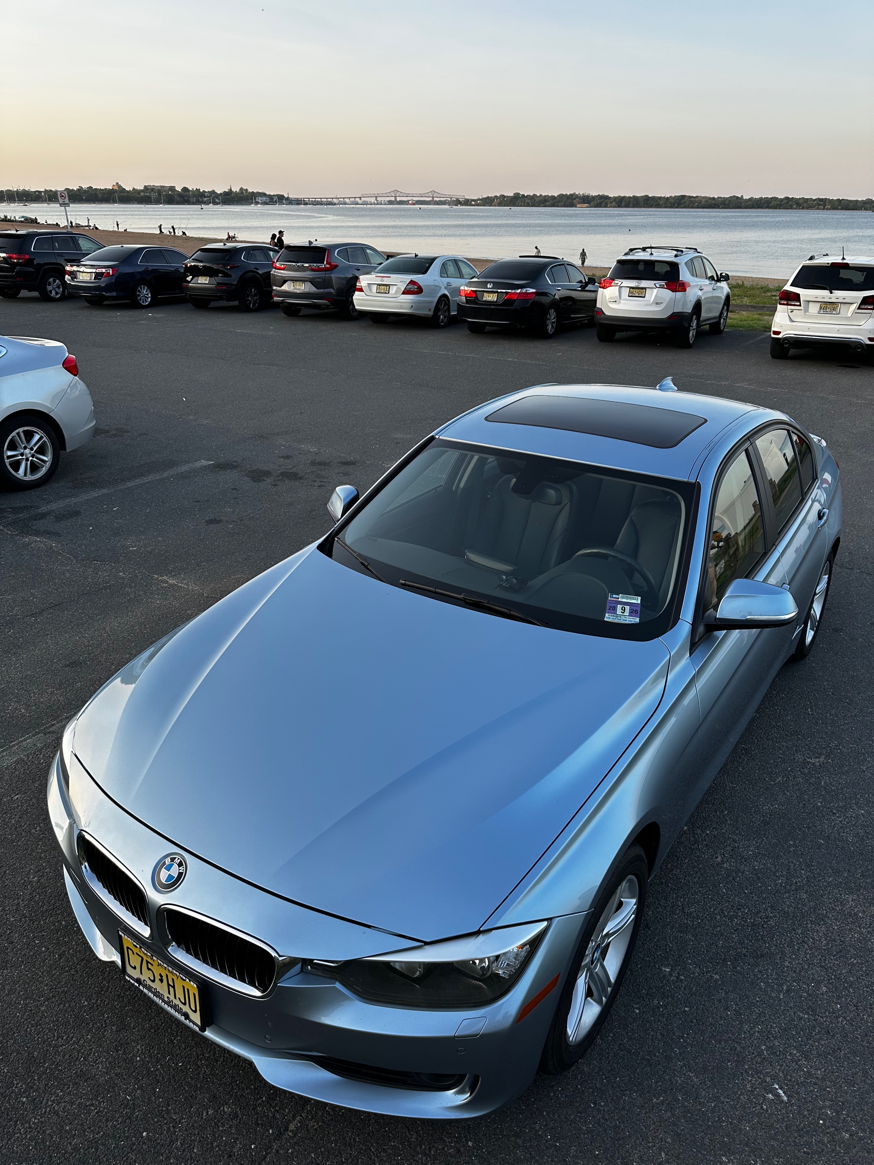 Used 2013 BMW 328i xDrive Sedan AWD/4WD image 5
