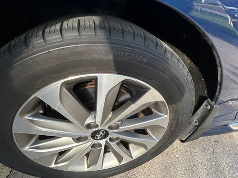 Used 2015 Hyundai Sonata Sport w/ Option Group 04 image 11