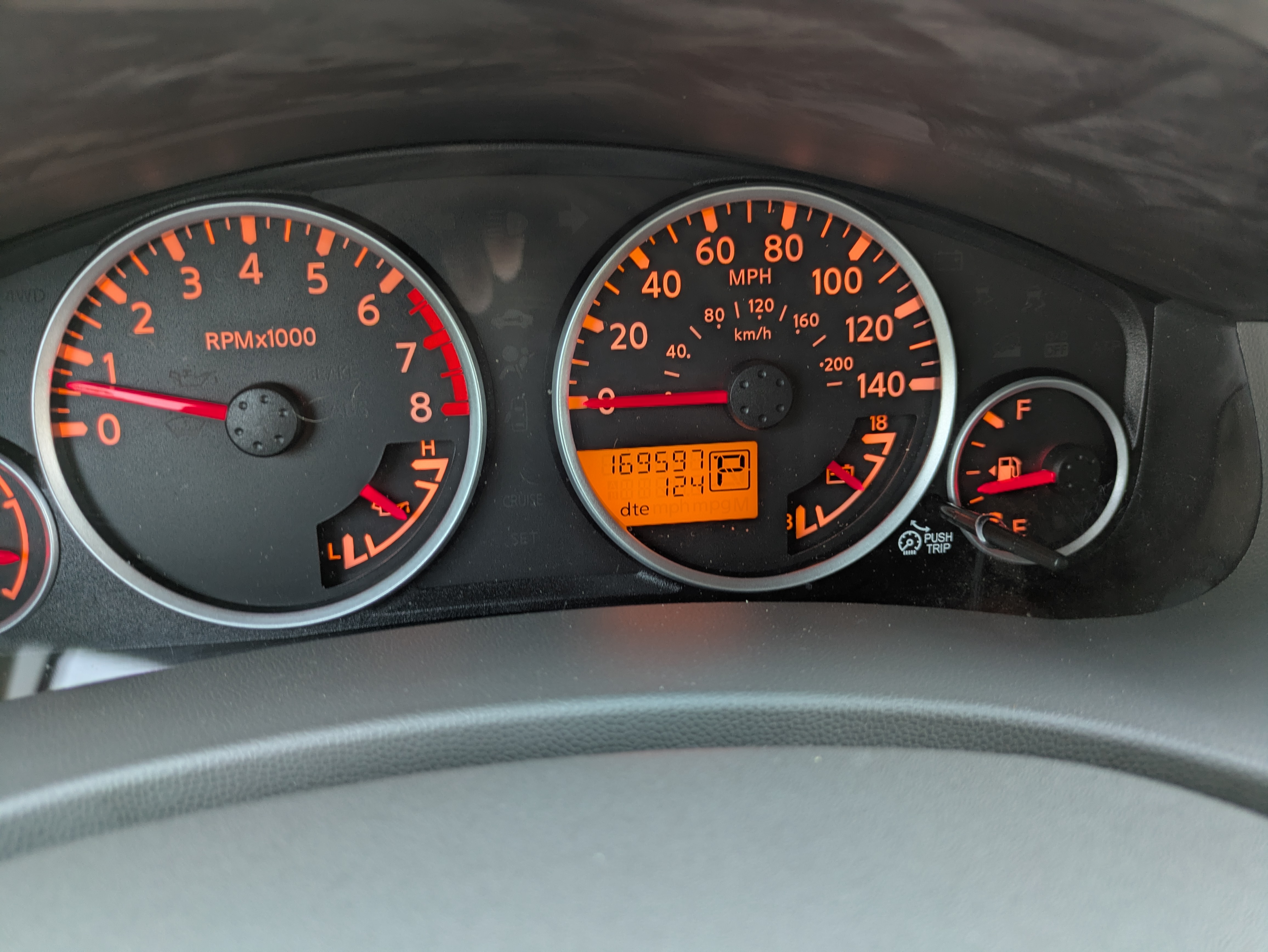 Used 2012 Nissan Frontier SL RWD image 4