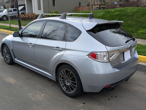 Used 2014 Subaru Impreza WRX Hatchback image 9