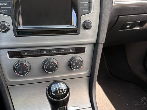 Used 2015 Volkswagen Golf TDI SE w/ Lighting Package image 5