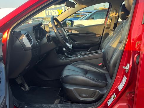 Used 2017 MAZDA MAZDA3 Touring image 9